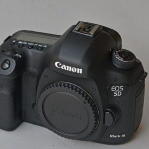 Canon Eos 5D Mark Iii 22.3 Mp Digital Slr Camera