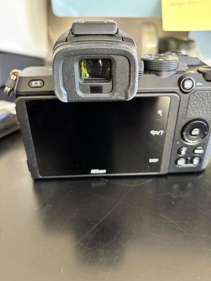 Nikon Z 50 20.9Mp With 16-50Mm Vr Lens Kit Mirrorless Camera - Black - Image 4