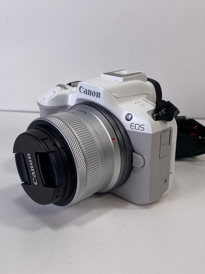 White Canon Eos R50 4K Video Mirrorless Camera With Rf-S 18-45Mm F/4.5-6.3 - Image 3