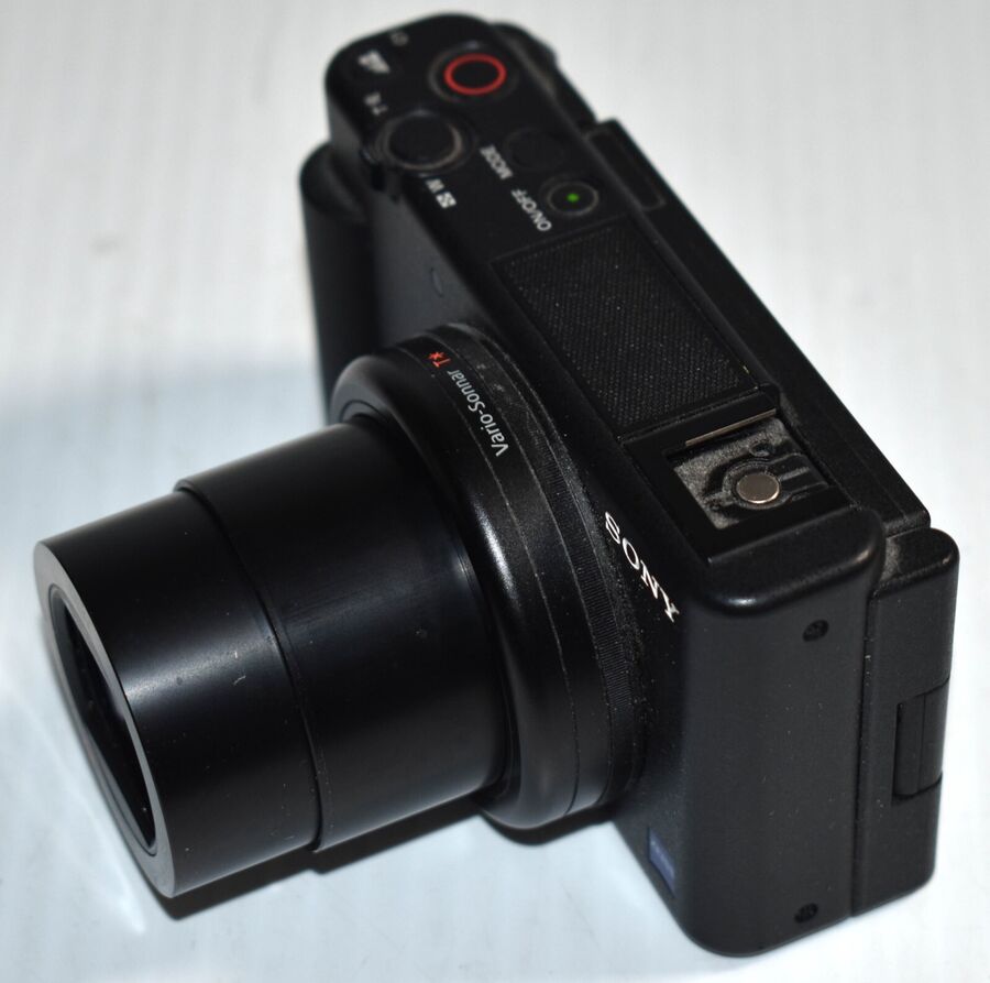 Sony Zv-1 20.1-Megapixel Digital Camera For Content Creators And Vloggers - Image 5