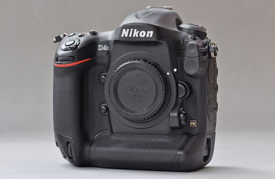 Nikon D4S 16.2Mp Digital Slr Camera Body - Image 7