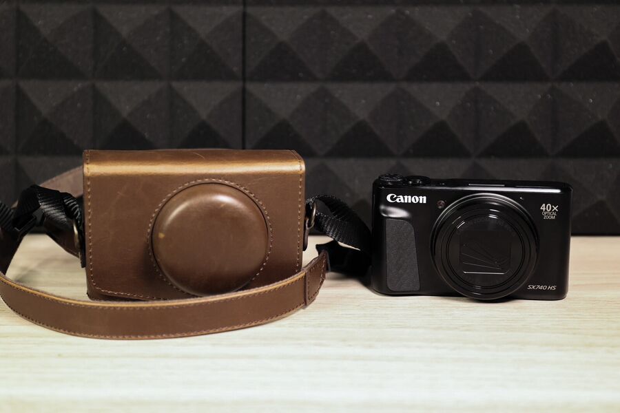 Canon Powershot Sx740 Hs 20.3Mp Compact Digital Camera + 128Gb Sd Card- Black - Image 2