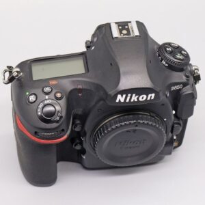 Nikon D850 45.7Mp Digital Slr Camera Body