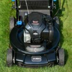 Toro 22 Inch (56 cm) Recycler Max Gas Lawn Mower with Personal Pace & SmartStow - Image 11